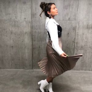 Meet your Posher, Jenayah